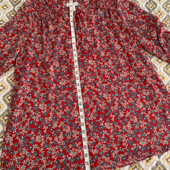 Designer Pullover Blouse - Picture 5 of 10